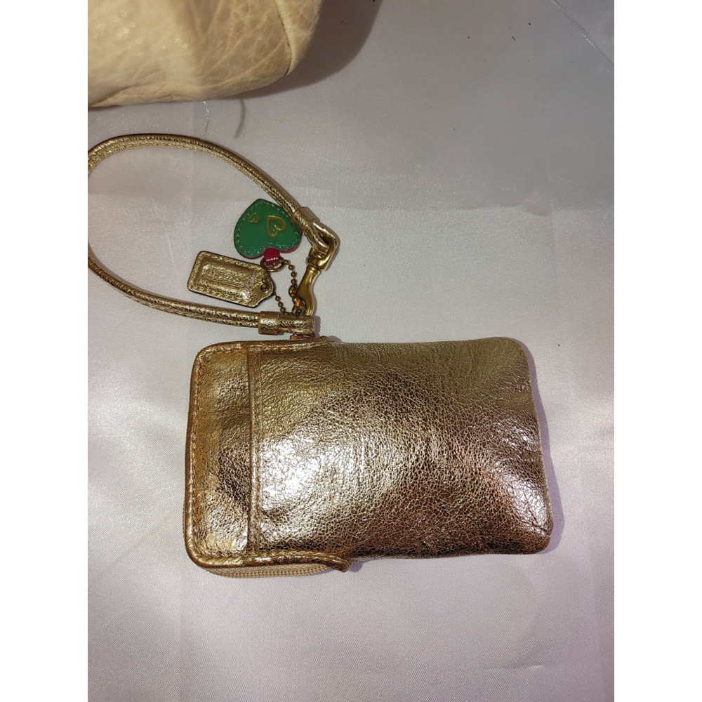 Coach Madison Maggie Hobo Bag/Poppy Wristlet Embossed Leather Metallic Gold W OS - Picture 5 of 10